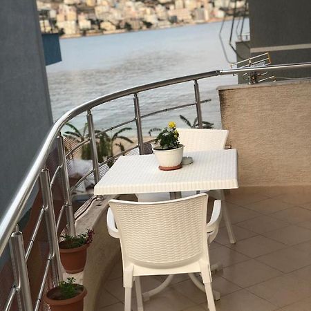 Mary'S Apartment Sarande Ngoại thất bức ảnh