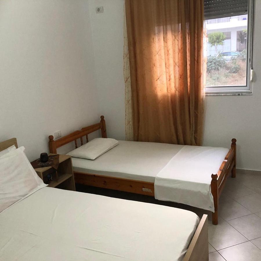 Mary'S Apartment Sarande Ngoại thất bức ảnh